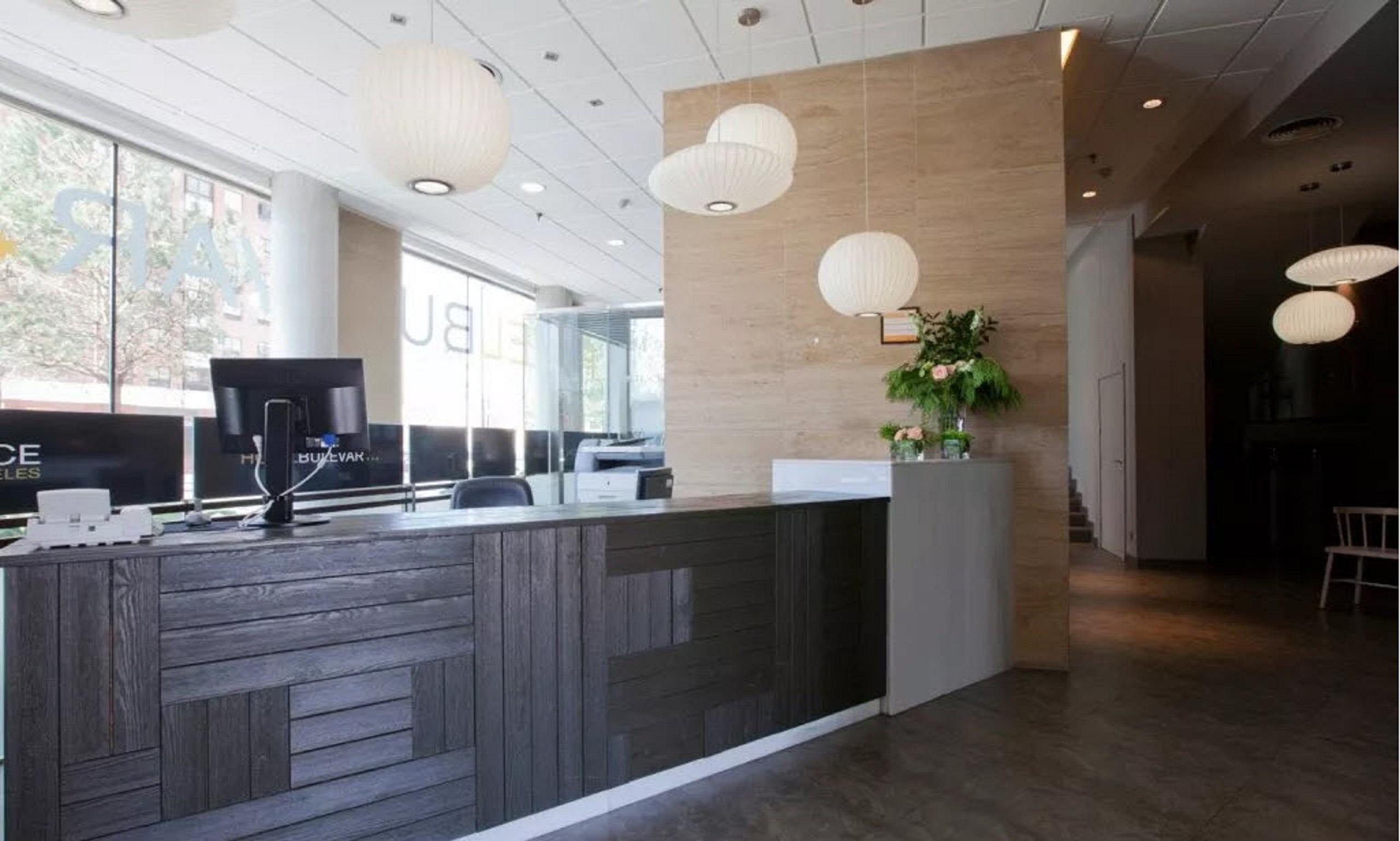 Bulevar Hotel 3*