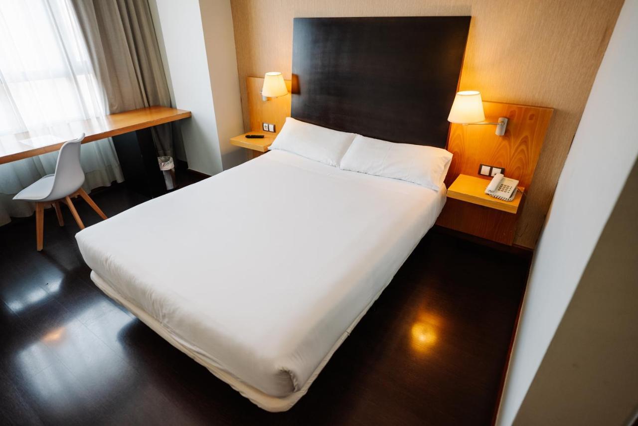 Bulevar Hotel 3*